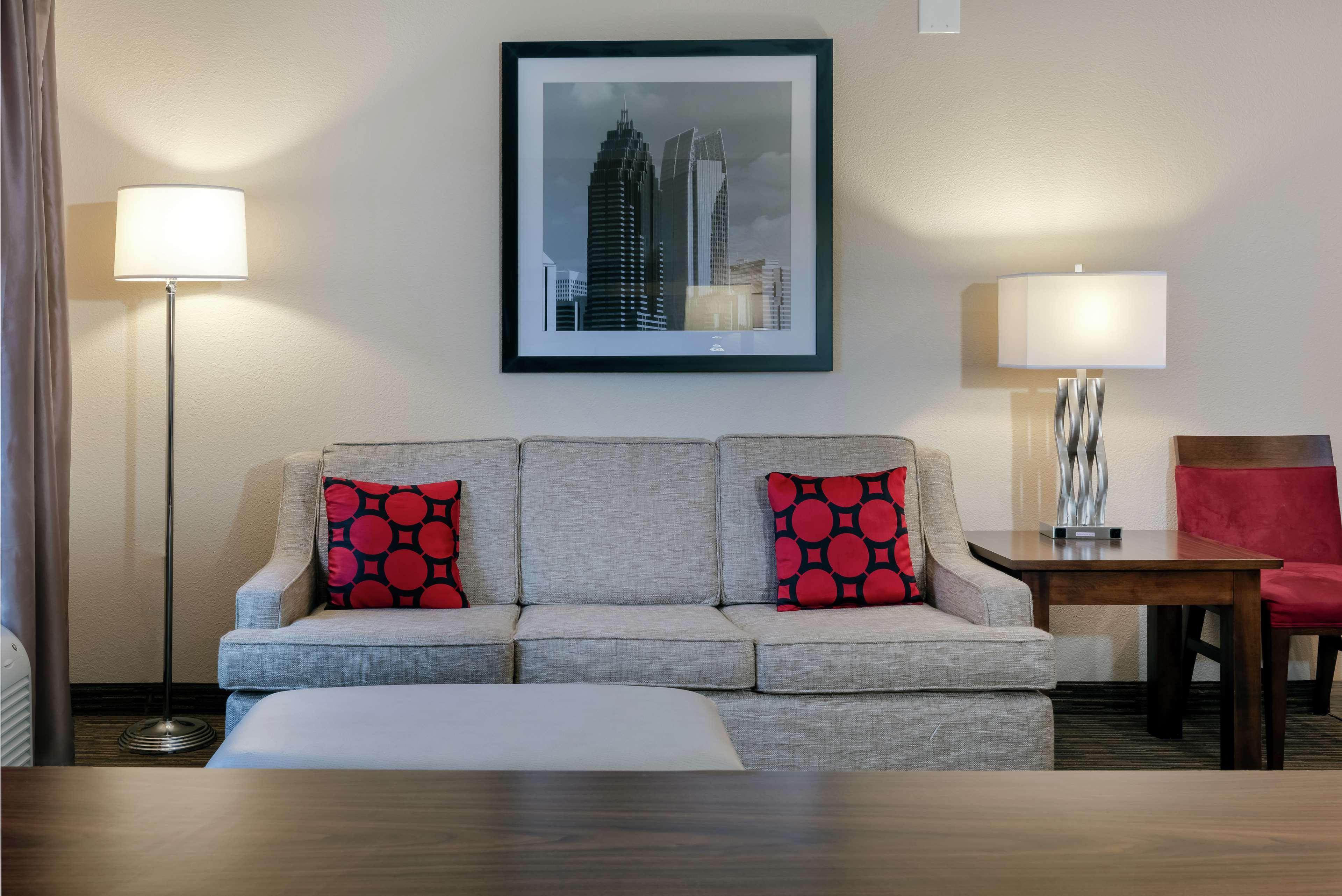 Hampton Inn Atlanta МакДона Екстериор снимка