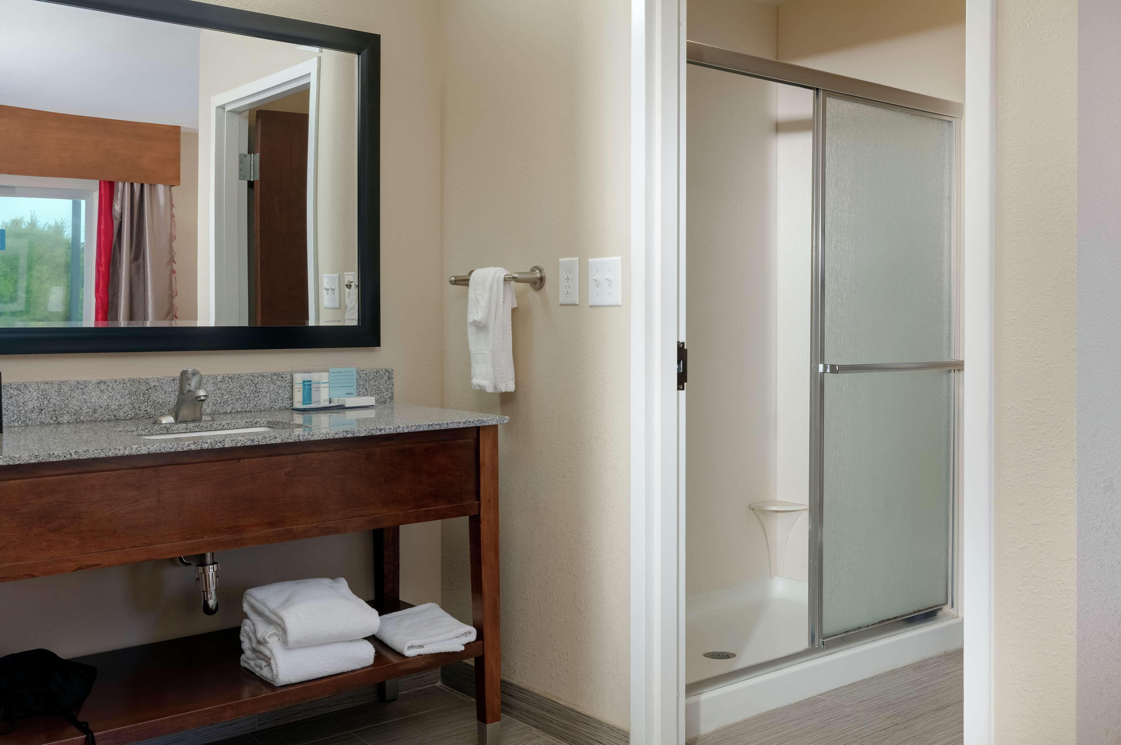 Hampton Inn Atlanta МакДона Екстериор снимка