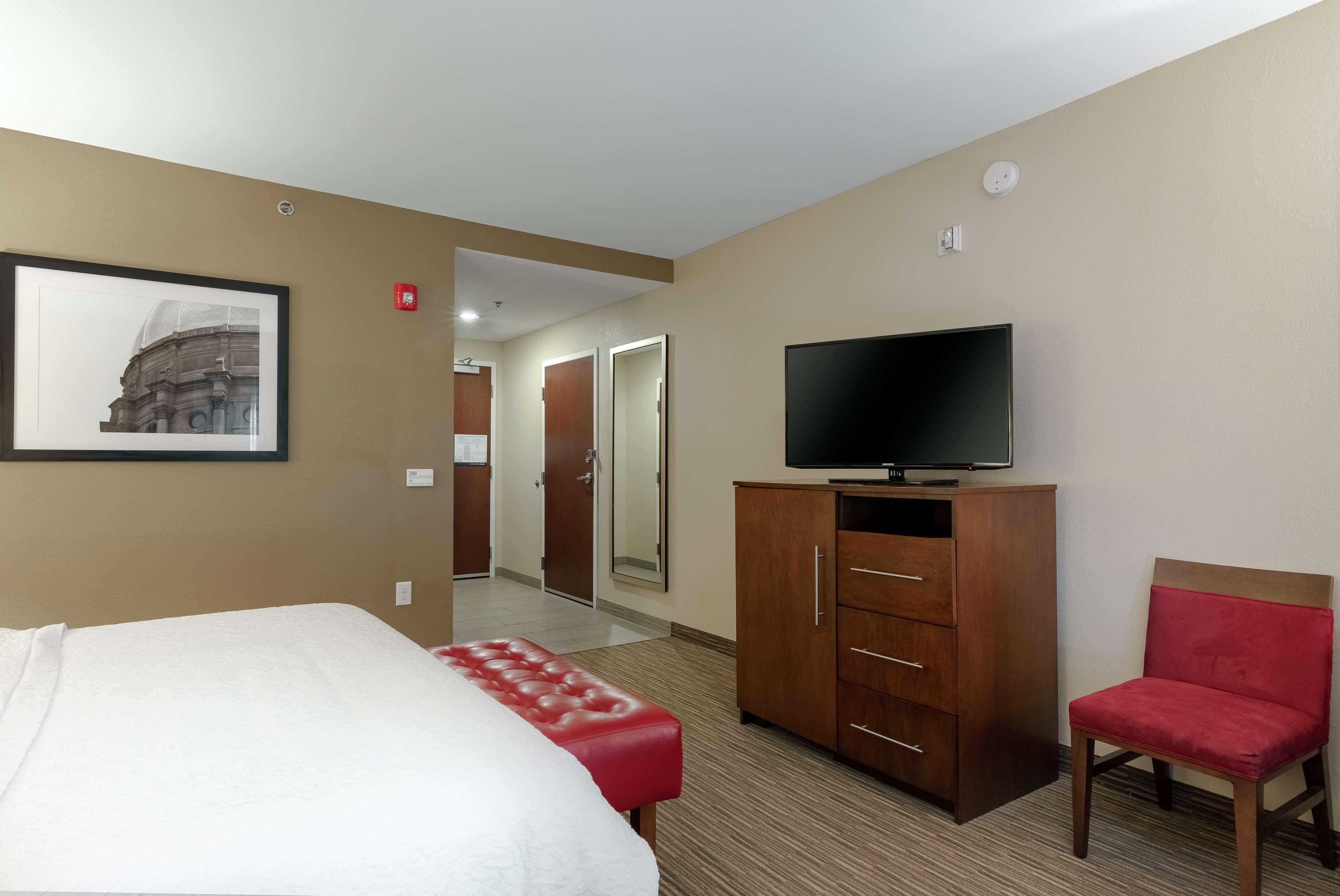 Hampton Inn Atlanta МакДона Екстериор снимка