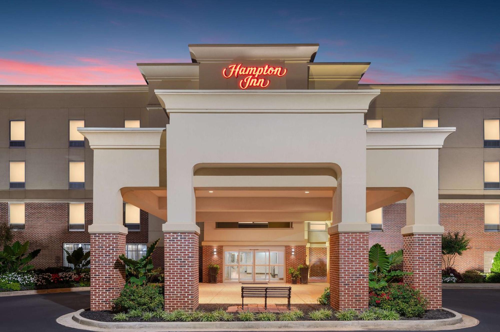 Hampton Inn Atlanta МакДона Екстериор снимка